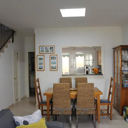 Дом отдыха Memorable Holidays With Your Family *